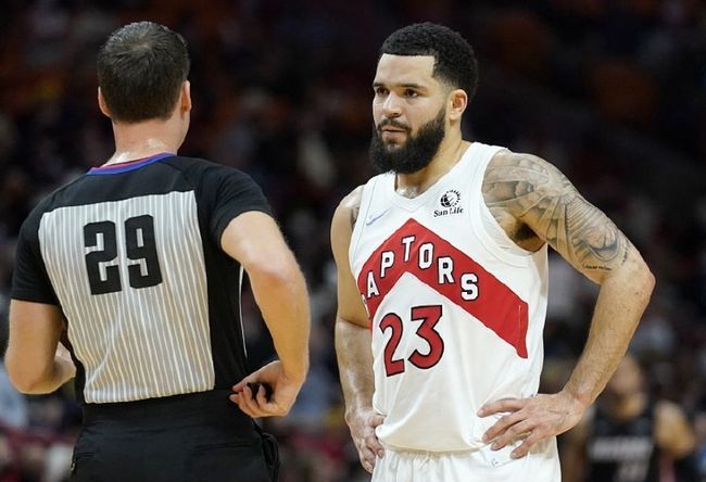 这不禁让人 这不禁让人