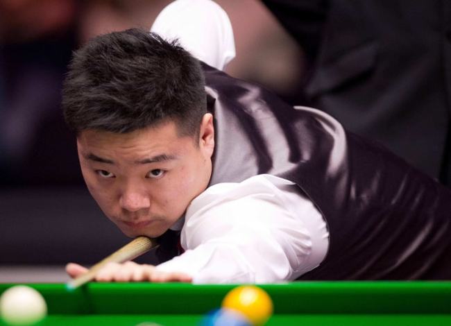 看台观战 看台观战