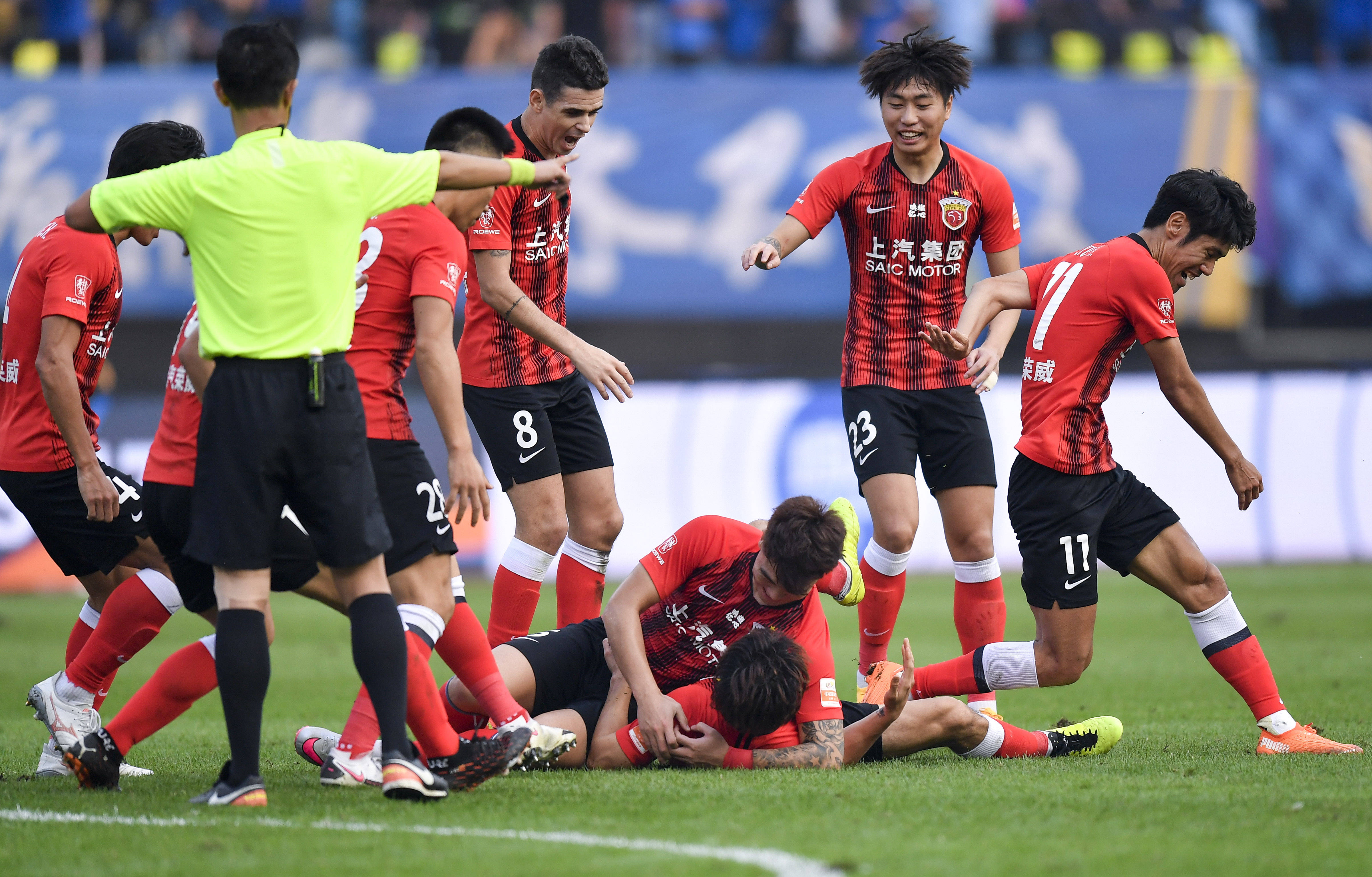 超立足的潜 超立足的潜